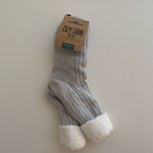 Anoname Gray Cozy Cabin Socks
